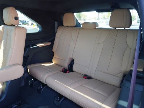 New 2025 Cadillac Escalade IQ Luxury 2 image 9