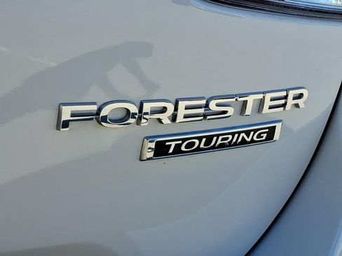 Used 2023 Subaru Forester Touring AWD/4WD image 7
