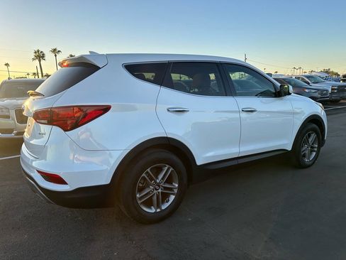 Used 2017 Hyundai Santa Fe Sport image 9
