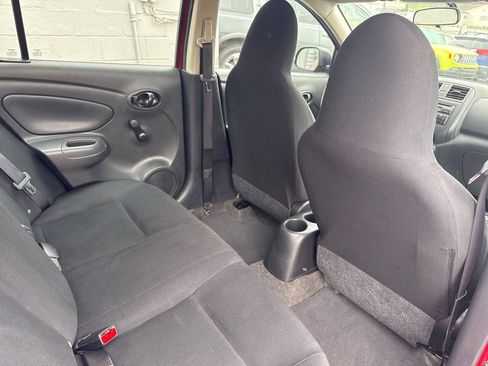 Used 2013 Nissan Versa S Plus FWD image 24
