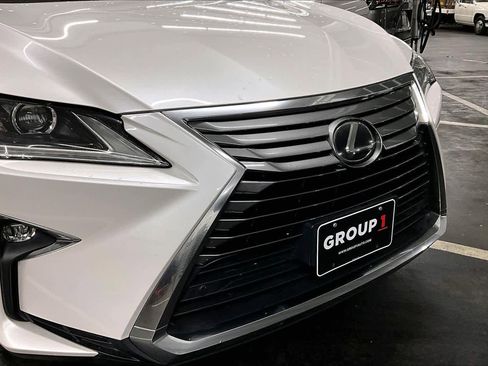 Used 2018 Lexus RX 350L FWD w/ Accessory Package image 29