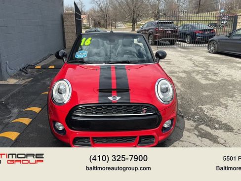 Used 2016 MINI Cooper S image 11