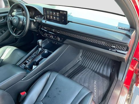 Used 2024 Honda Accord Sport image 28