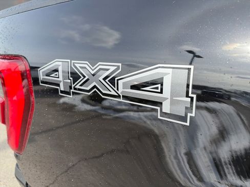 Used 2023 Ford F150 Lariat w/ Equipment Group 502A High AWD/4WD image 9