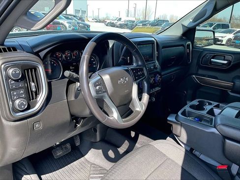 Used 2021 Chevrolet Silverado 1500 RST w/ Z71 Off-Road Package image 8