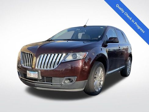 Used 2012 Lincoln MKX AWD image 1
