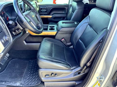 Used 2017 Chevrolet Silverado 1500 LTZ w/ Texas Edition image 11