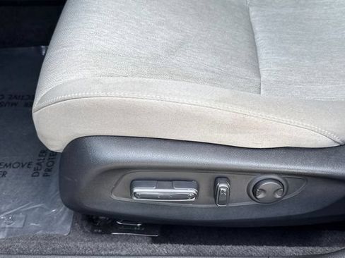Used 2023 Honda Accord EX image 13