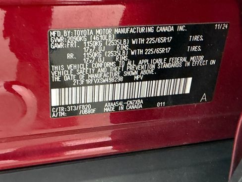 Used 2025 Toyota RAV4 LE AWD/4WD image 21
