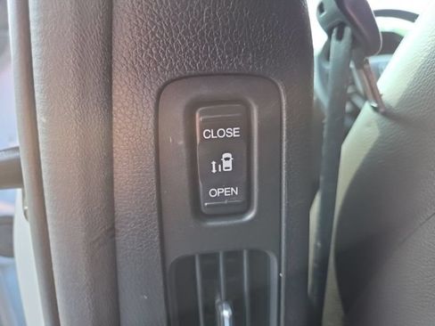 Used 2023 Honda Odyssey Touring image 28