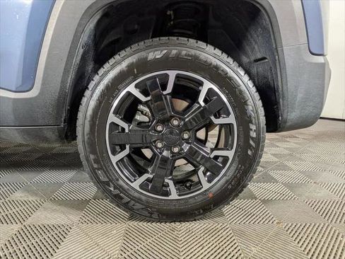 Certified 2023 Jeep Renegade Trailhawk w/ Trailhawk Elite Group AWD/4WD image 13