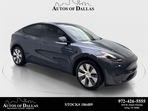 Used 2023 Tesla Model Y Long Range AWD/4WD image 1