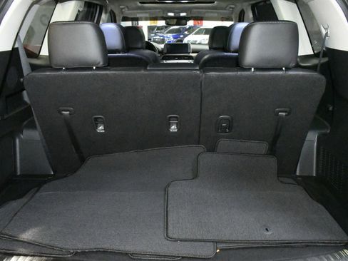 Used 2022 Kia Telluride SX w/ SX Prestige Package image 95