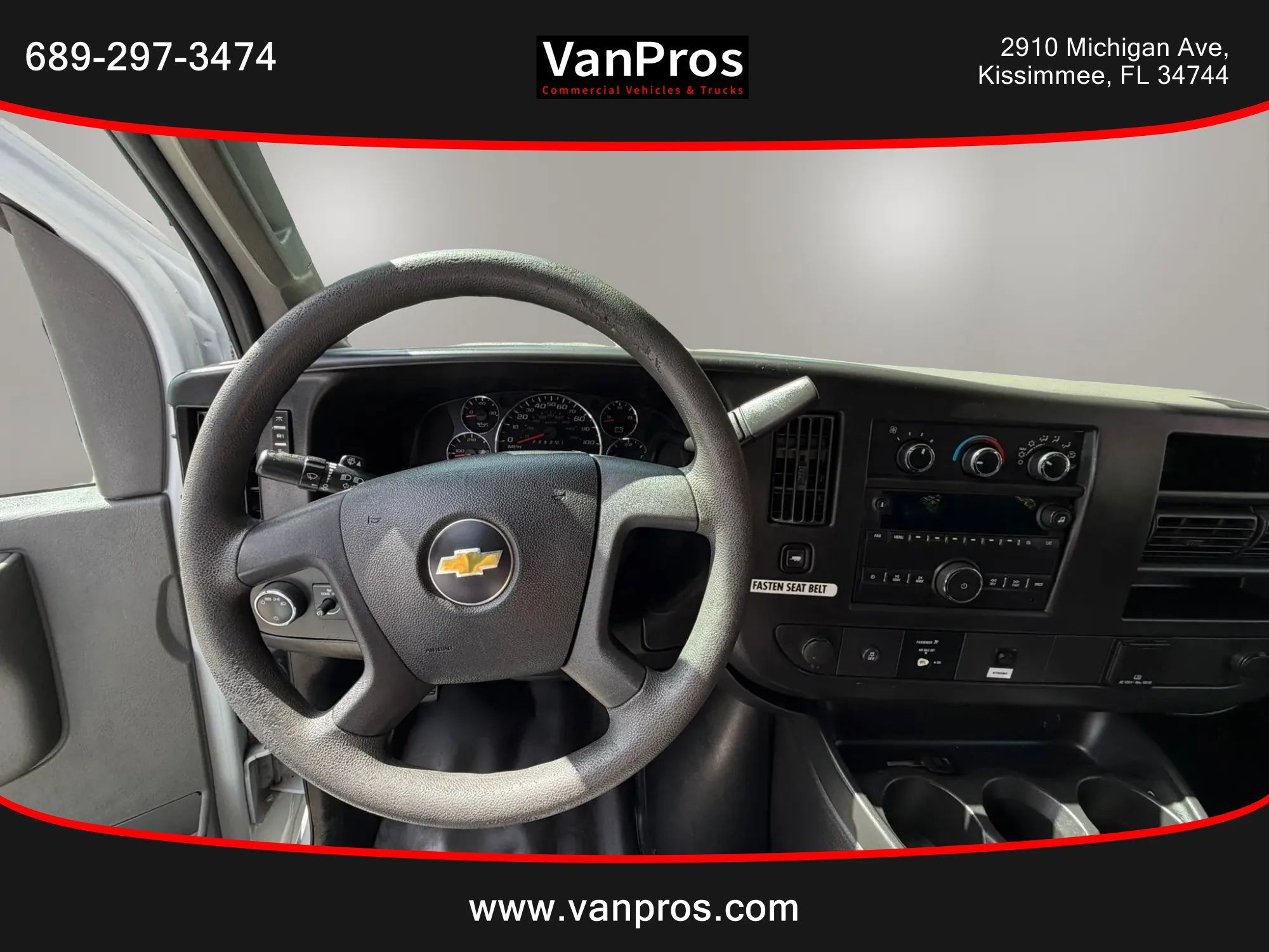 Used 2017 Chevrolet Express 2500 RWD image 10