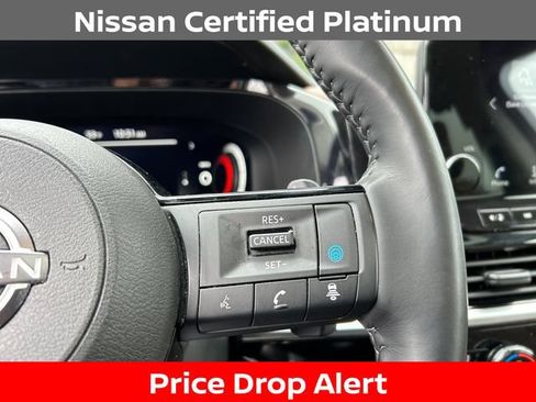 Certified 2023 Nissan Pathfinder Platinum AWD/4WD image 14