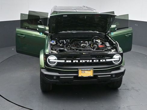 Certified 2025 Ford Bronco Outer Banks AWD/4WD image 54