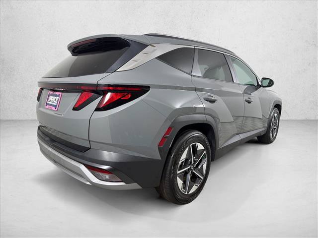 Used 2025 Hyundai Tucson SEL FWD image 3