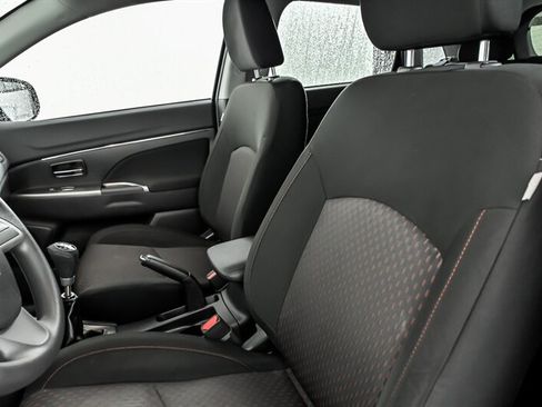 Used 2018 Mitsubishi Outlander Sport ES FWD image 16