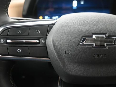 Used 2026 Chevrolet Equinox ACTIV w/ LPO, Floor Liner Package AWD/4WD image 25