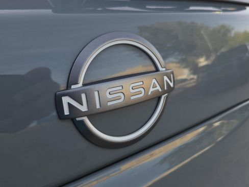 Certified 2023 Nissan Murano Platinum w/ Cargo Package FWD image 32