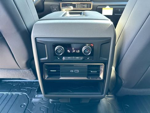 Used 2025 GMC Hummer EV 3X w/ Extreme Off-Road Package image 22