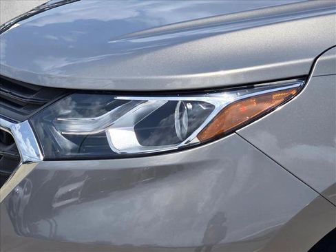 Used 2019 Chevrolet Equinox LT FWD image 10