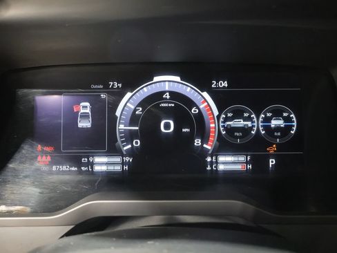 Used 2024 Toyota Tundra Limited w/ TRD Off-Road Package AWD/4WD image 37