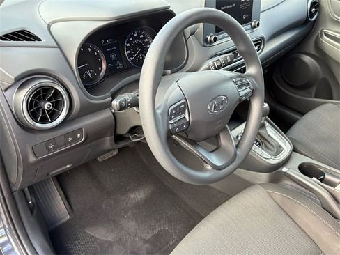 Used 2023 Hyundai Kona SEL image 19