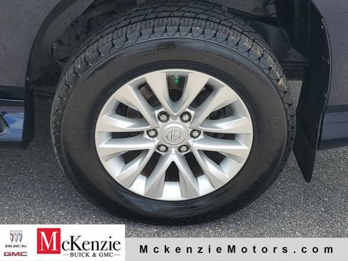 Used 2021 Lexus GX 460 Premium w/ Premium Package AWD/4WD image 32
