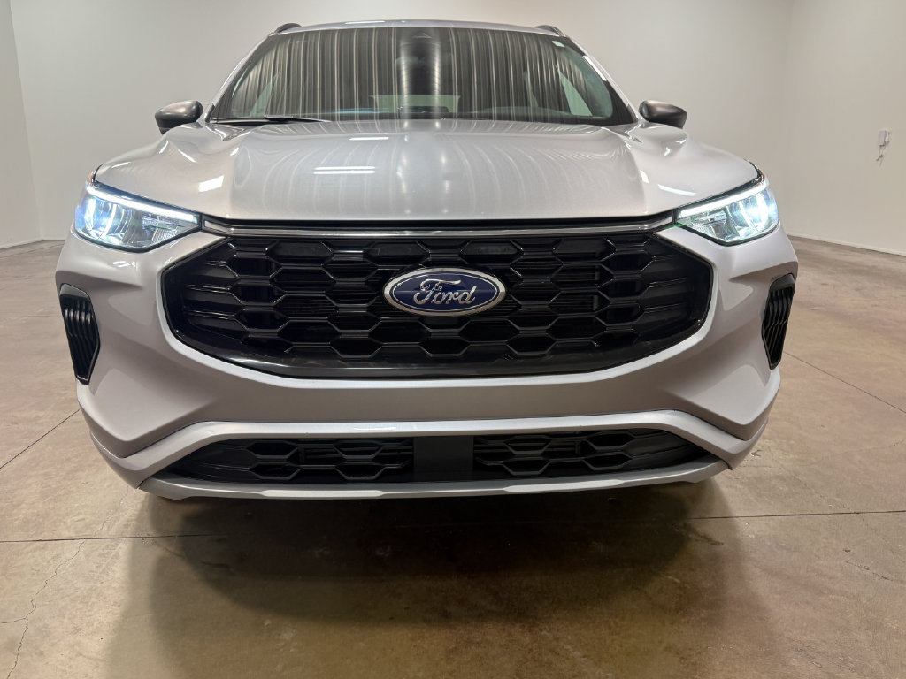 Used 2024 Ford Escape ST-Line AWD/4WD image 40