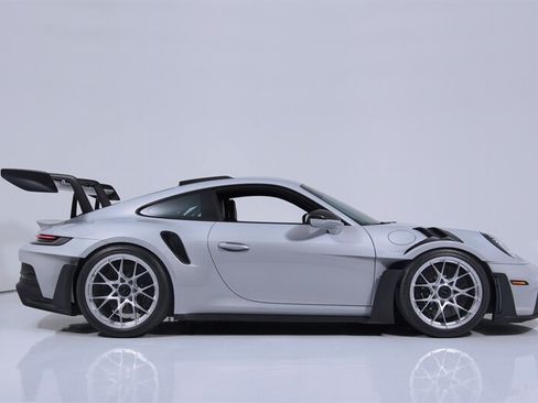 Used 2025 Porsche 911 GT3 RS RWD image 13