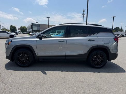 Used 2023 GMC Terrain AT4 AWD/4WD image 4