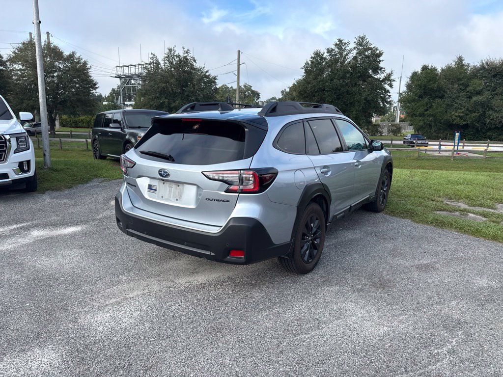 Used 2024 Subaru Outback Onyx Edition AWD/4WD image 4