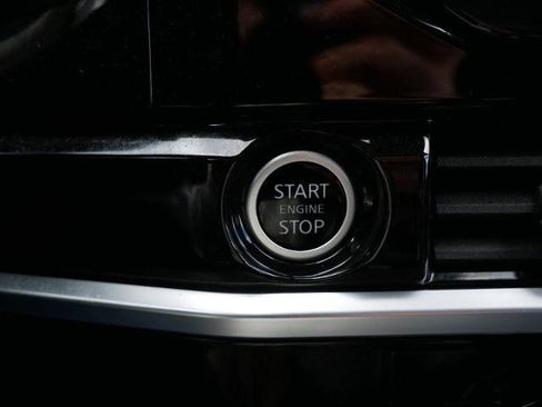 Certified 2023 Nissan Pathfinder SL w/ Black Appearance Package AWD/4WD image 20
