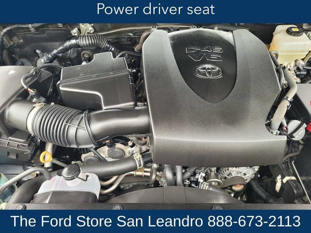 Used 2021 Toyota Tacoma TRD Off-Road w/ TRD Premium Off Road Package AWD/4WD image 28
