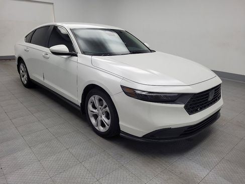 Used 2023 Honda Accord LX image 13