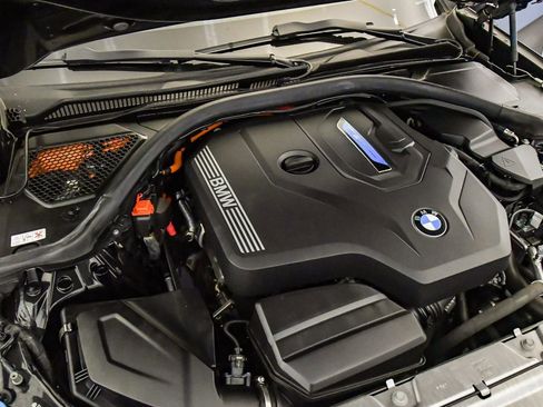 Certified 2023 BMW 330e xDrive w/ Premium Package image 26