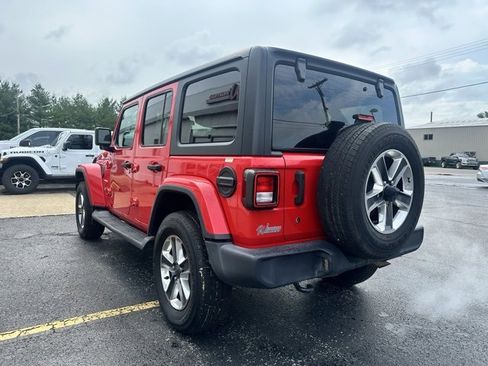 Used 2020 Jeep Wrangler Unlimited Sahara image 3