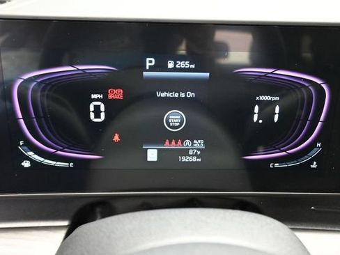 Used 2024 Kia Sportage X-Line w/ X-Line Premium Package AWD/4WD image 9