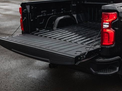 Used 2024 Chevrolet Silverado 1500 RST AWD/4WD image 12