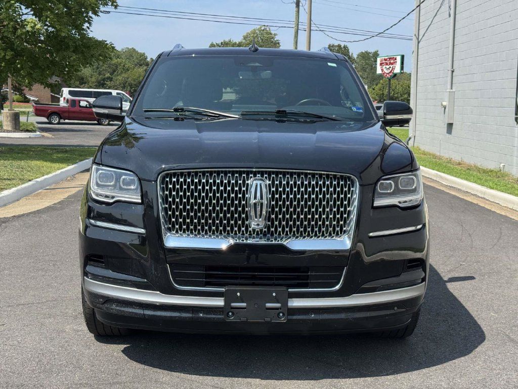Used 2024 Lincoln Navigator L 4WD image 27