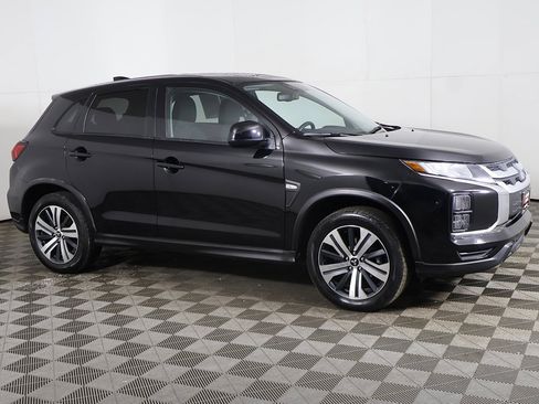 Used 2024 Mitsubishi Outlander Sport ES image 11