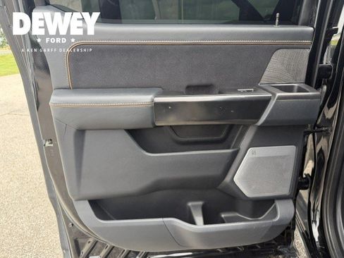 Used 2022 Ford F150 Platinum w/ Equipment Group 701A High AWD/4WD image 32
