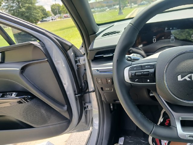 New 2026 Kia K5 GT-Line FWD image 32