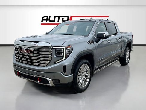 Used 2025 GMC Sierra 1500 Denali image 3