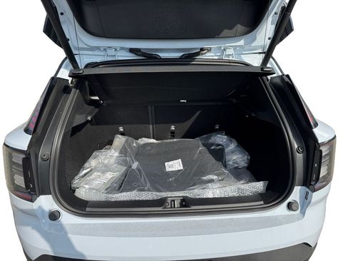 New 2026 Volvo EX30 Ultra w/ Climate Package AWD/4WD image 6