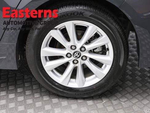 Used 2026 Toyota Corolla LE w/ LE Premium Package FWD image 8