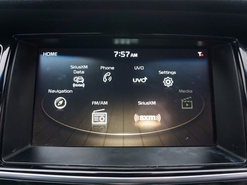 Used 2016 Kia K900 Luxury w/ Luxury VIP Package image 12