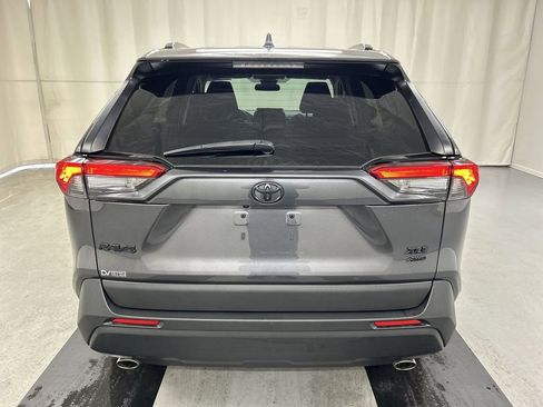 Used 2023 Toyota RAV4 XLE w/ Convenience Package image 21