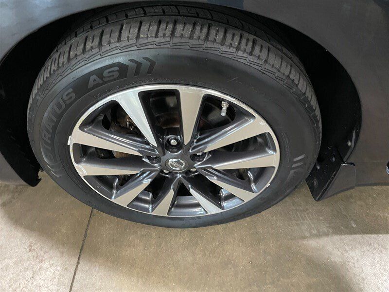 Used 2016 Nissan Altima 2.5 SV FWD image 25